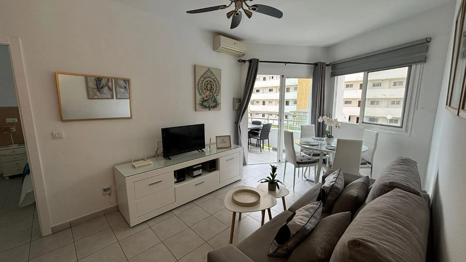 Apartment 1 Linea De Playa , Coqueto Apartamento La Brisa Marina Fuengirola Spain