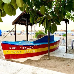 Modern 1 Bedroom Seaside With Pool Fuengirola