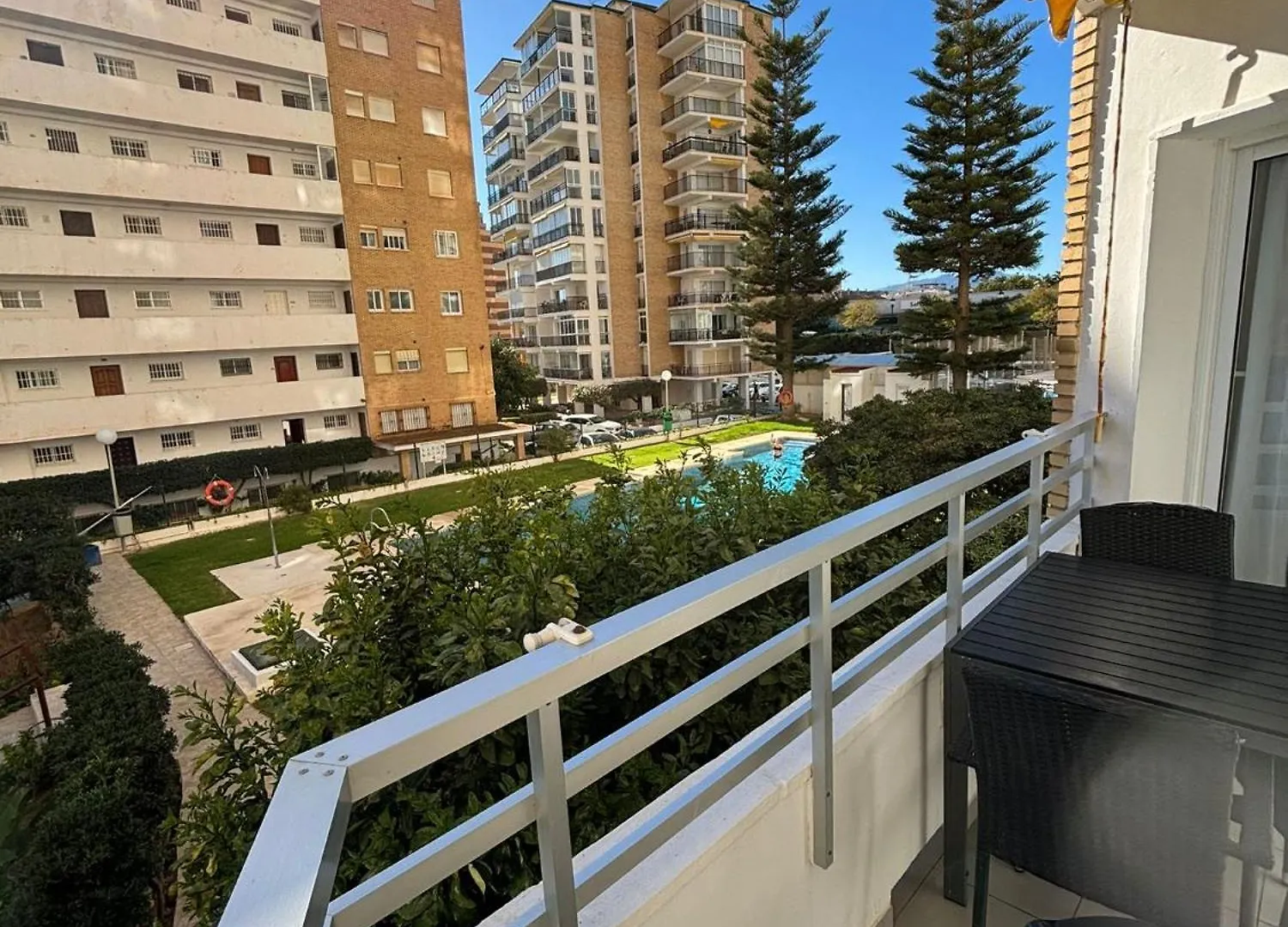 1 Linea De Playa , Coqueto Apartamento La Brisa Marina Fuengirola 0*,